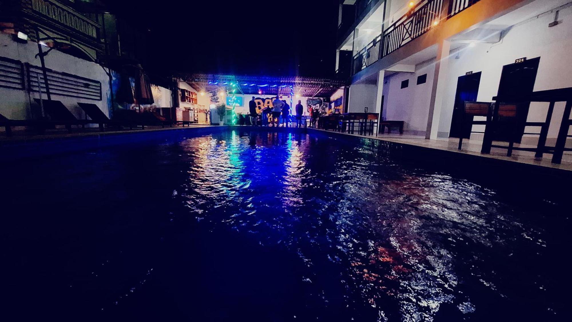 Vang Vieng Santara Backpackers Hostel Екстериор снимка
